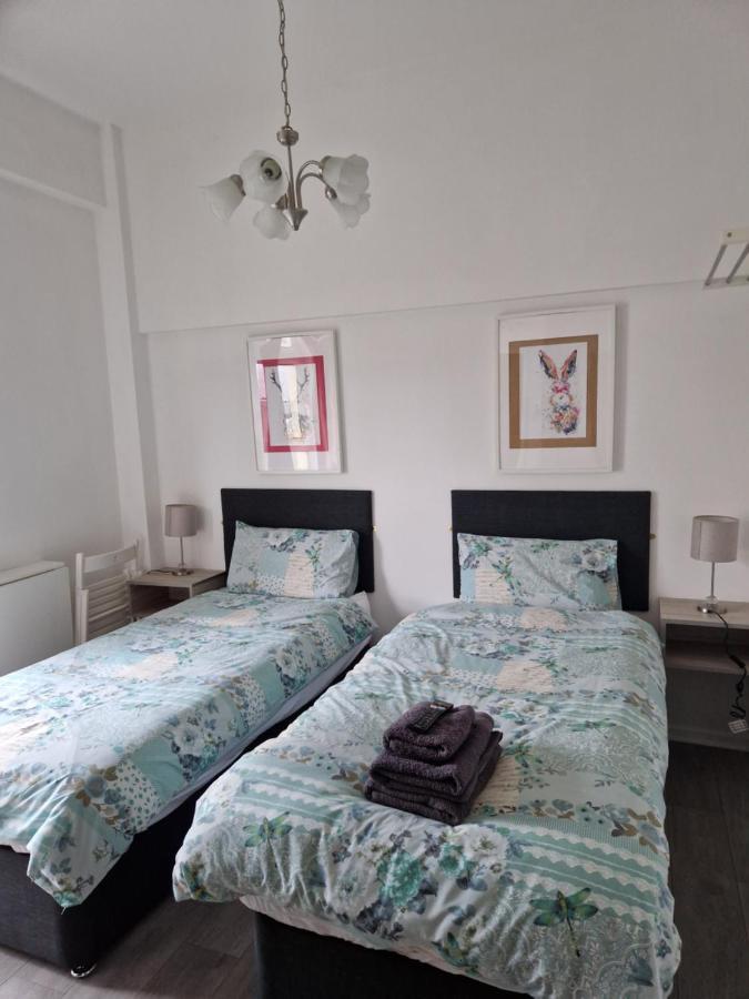 לונדונדרי Grant Rooms מראה חיצוני תמונה